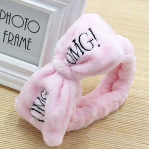 OMG Bow Hairband in Pink